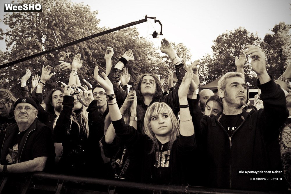 24/33 photos du spectacle Die Apokaliptiken Reiter