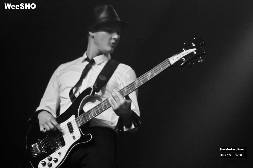 2/32 photos du spectacle The Meeting Room