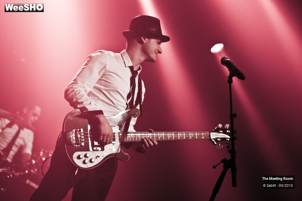 12/32 photos du spectacle The Meeting Room