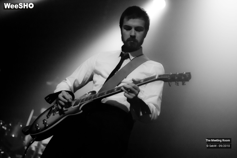 16/32 photos du spectacle The Meeting Room