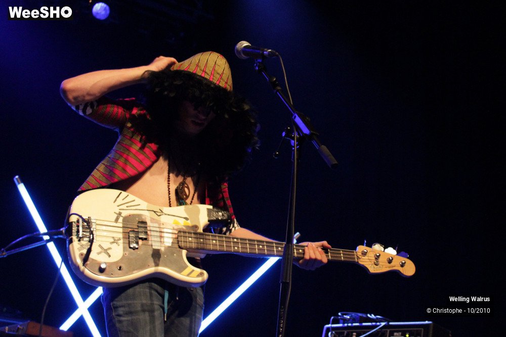 9/18 photos du spectacle Welling Walrus