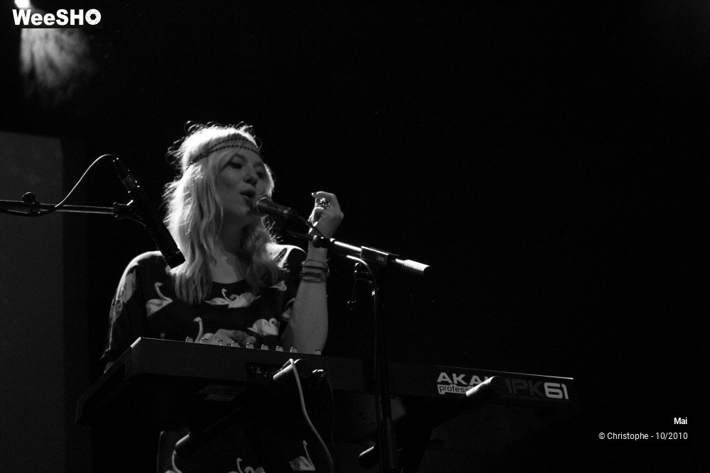 17/28 photos du spectacle Mai