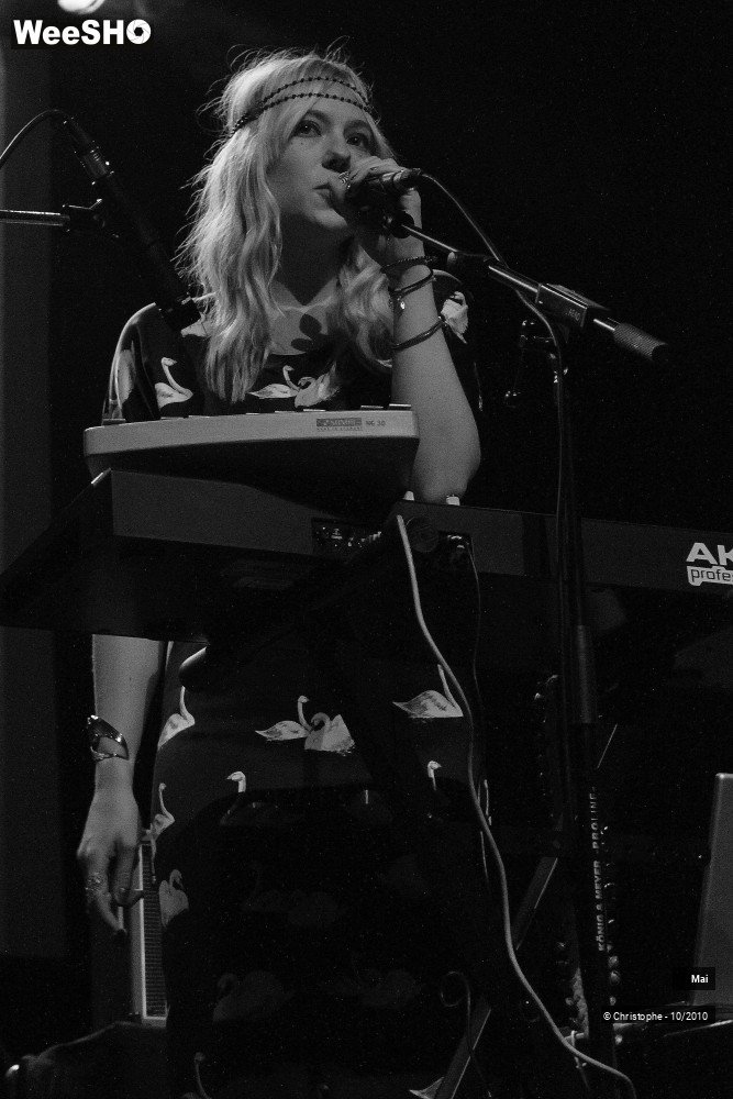 24/28 photos du spectacle Mai