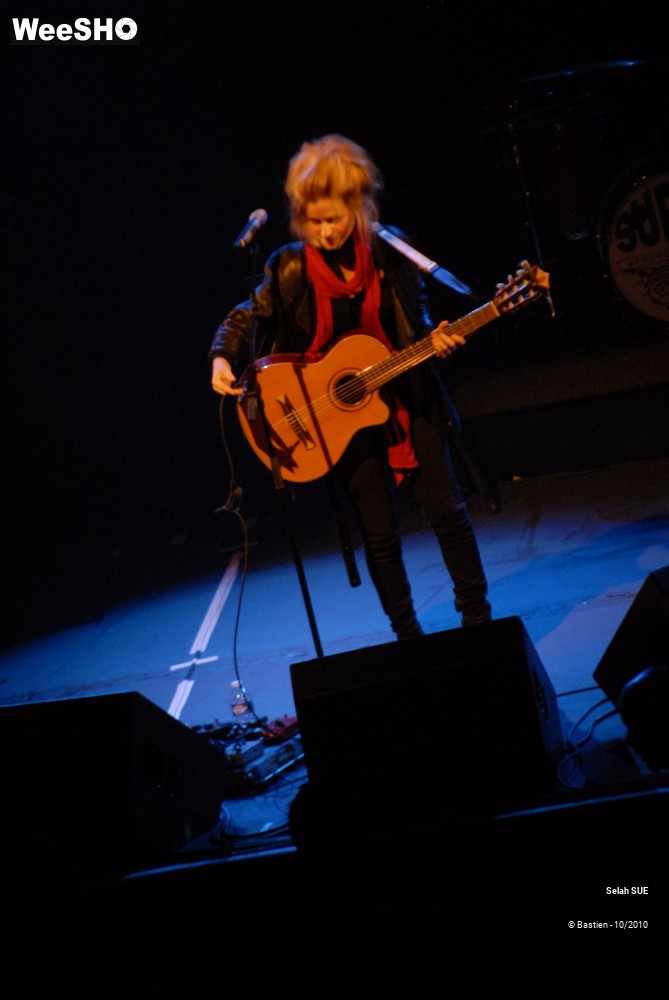 13/31 photos du spectacle Selah Sue