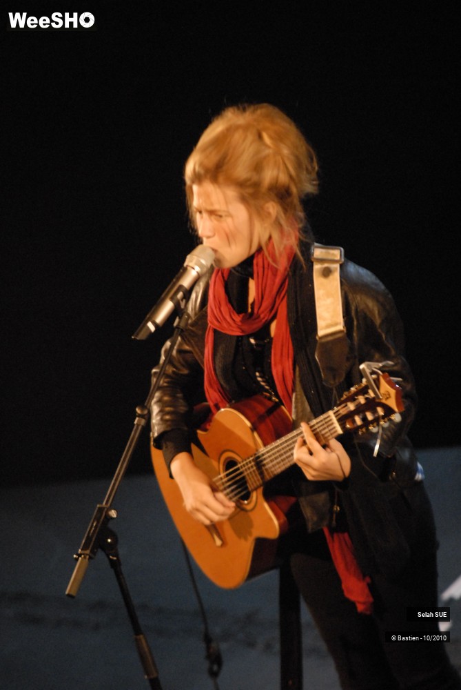15/31 photos du spectacle Selah Sue
