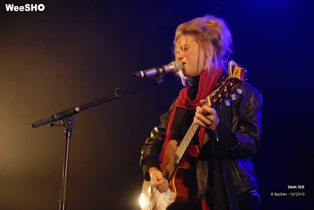 28/31 photos du spectacle Selah Sue
