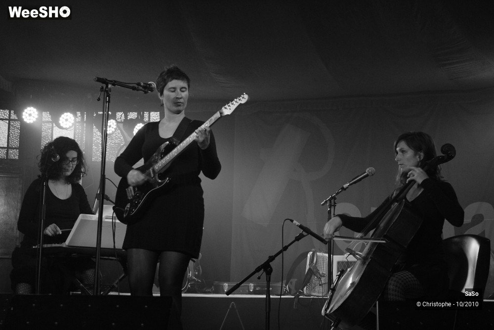 13/28 photos du spectacle SaSo