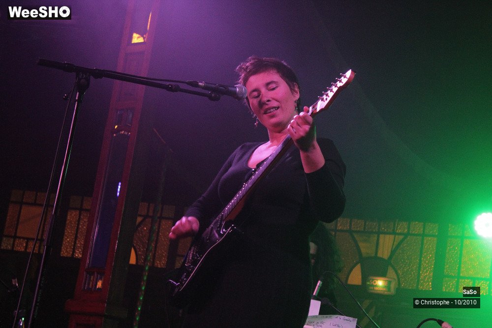 18/28 photos du spectacle SaSo