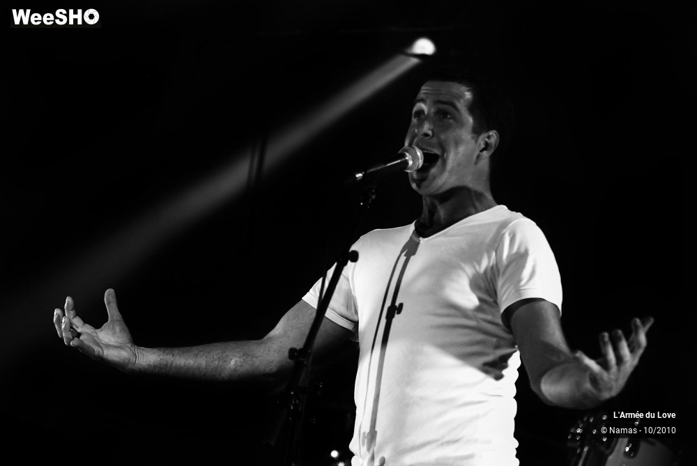 21/24 photos du spectacle L'Armée du Love