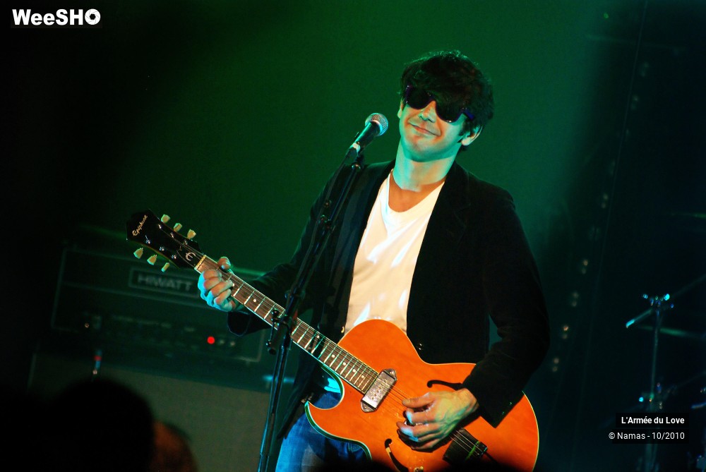 22/24 photos du spectacle L'Armée du Love