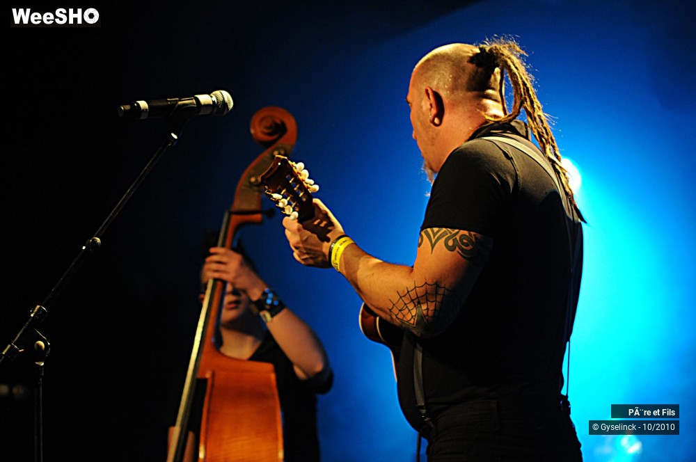 24/33 photos du spectacle Père et Fils