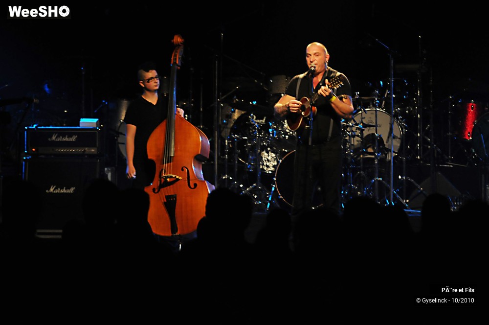 25/33 photos du spectacle Père et Fils