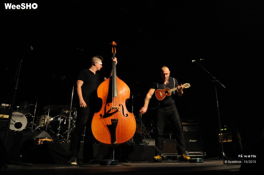 29/33 photos du spectacle Père et Fils