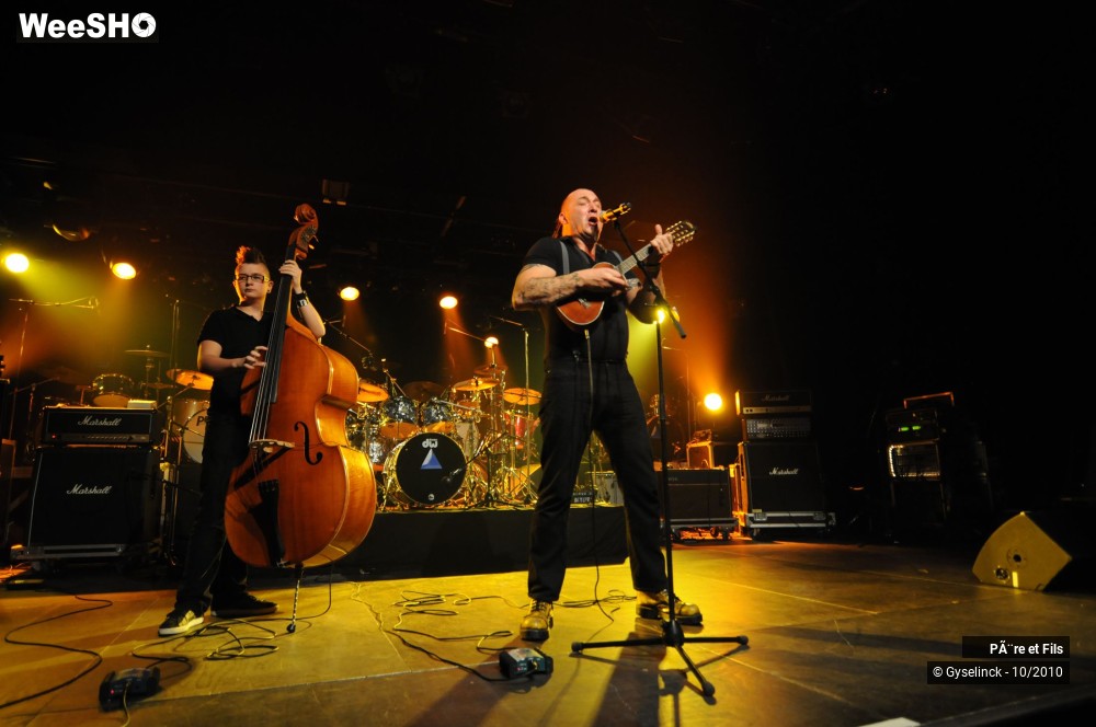 33/33 photos du spectacle Père et Fils