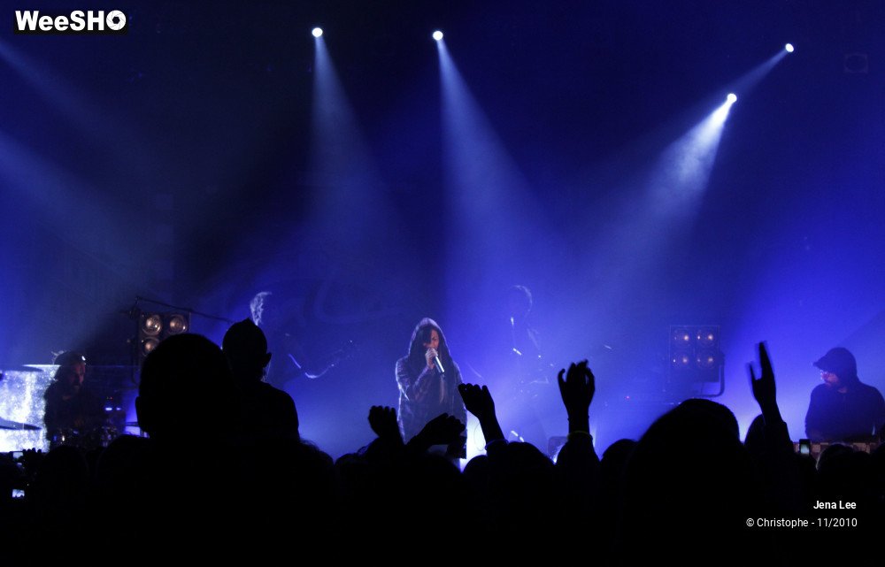 12/40 photos du spectacle Jena LEE