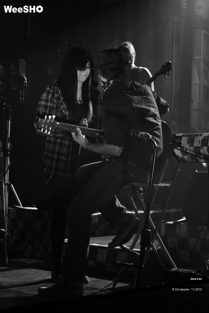 37/40 photos du spectacle Jena LEE