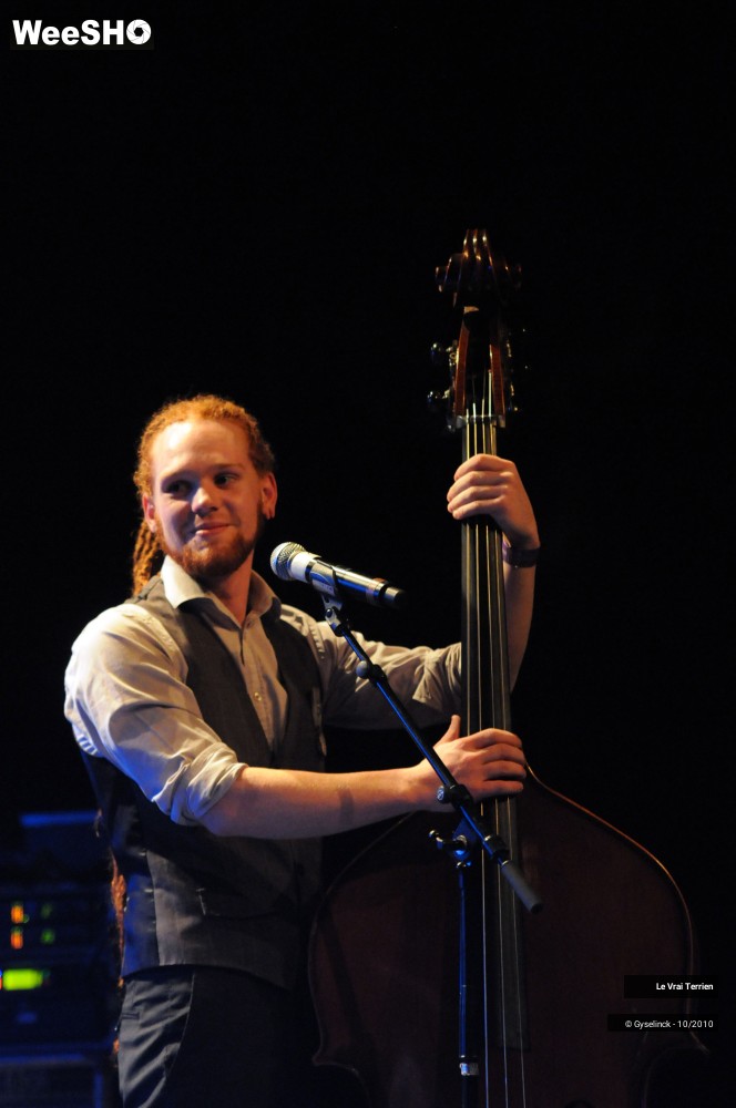 7/20 photos du spectacle Le Vrai Terrien