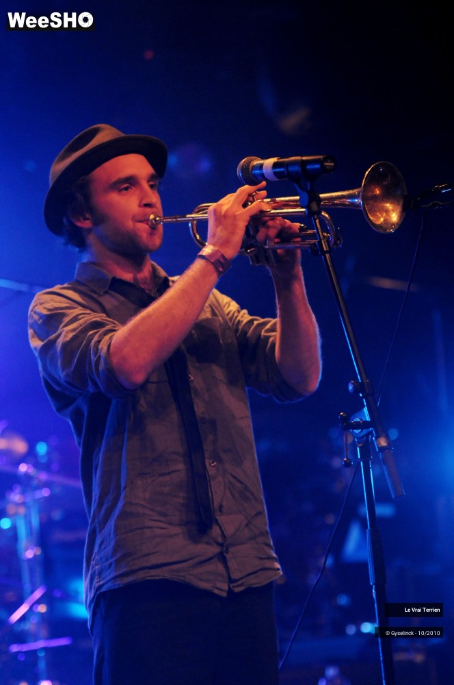 11/20 photos du spectacle Le Vrai Terrien