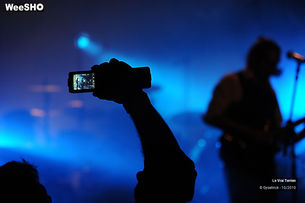 17/20 photos du spectacle Le Vrai Terrien