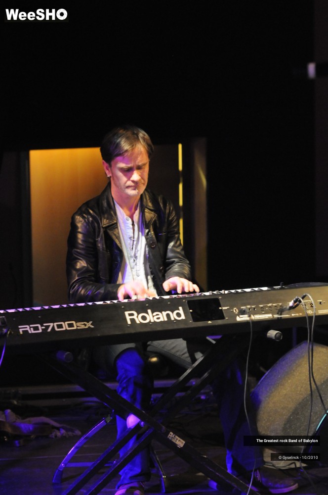 14/36 photos du spectacle The Greatest Rock Band Of Babylon