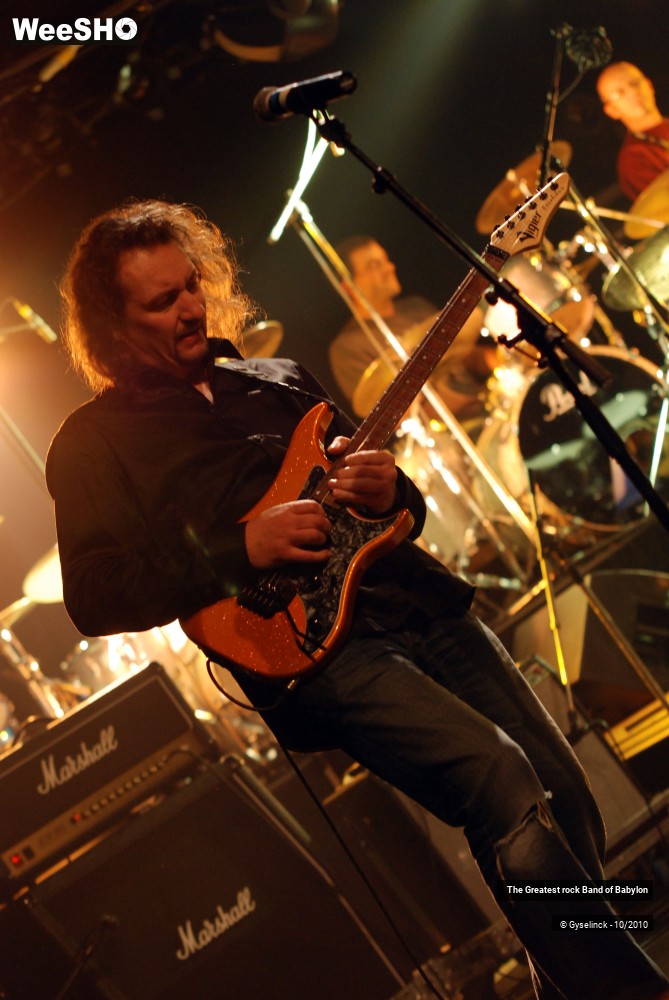 16/36 photos du spectacle The Greatest Rock Band Of Babylon