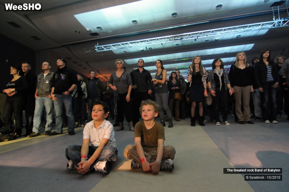 34/36 photos du spectacle The Greatest Rock Band Of Babylon