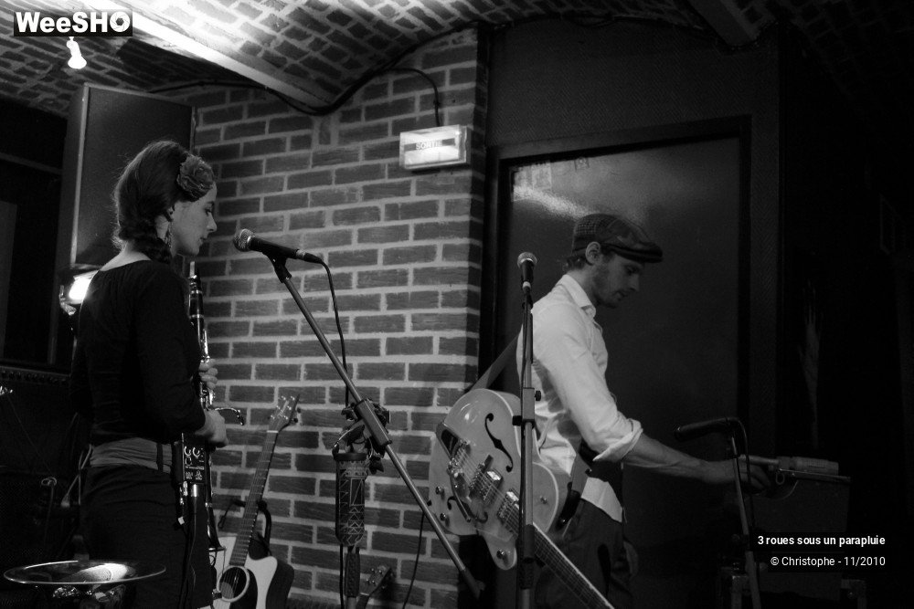 14/43 photos du spectacle 3 roues sous un parapluie