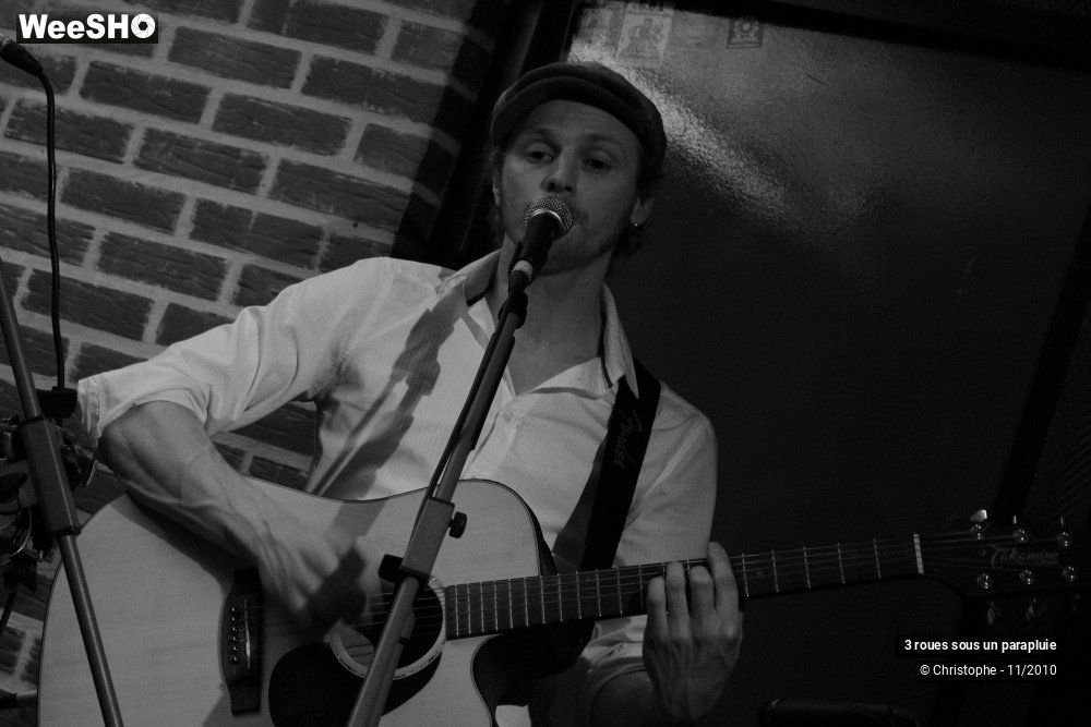 25/43 photos du spectacle 3 roues sous un parapluie