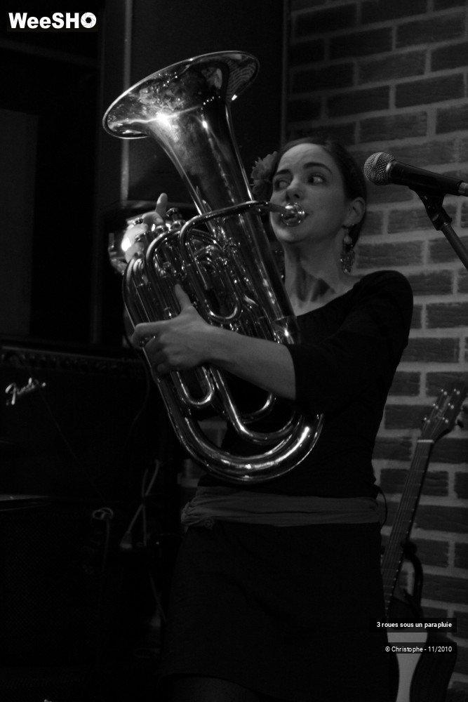 31/43 photos du spectacle 3 roues sous un parapluie