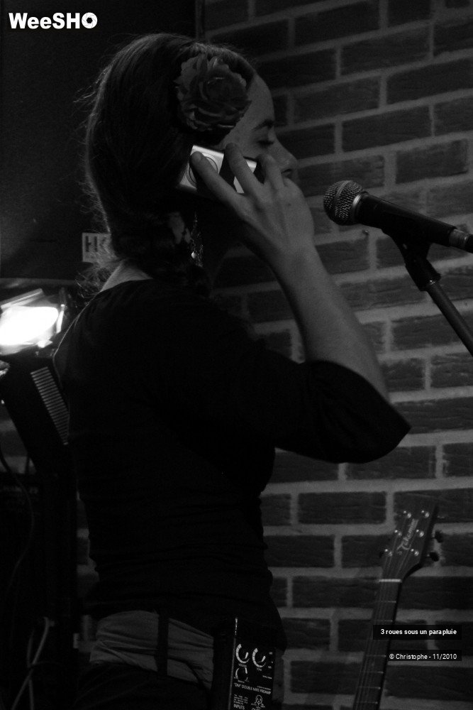 40/43 photos du spectacle 3 roues sous un parapluie