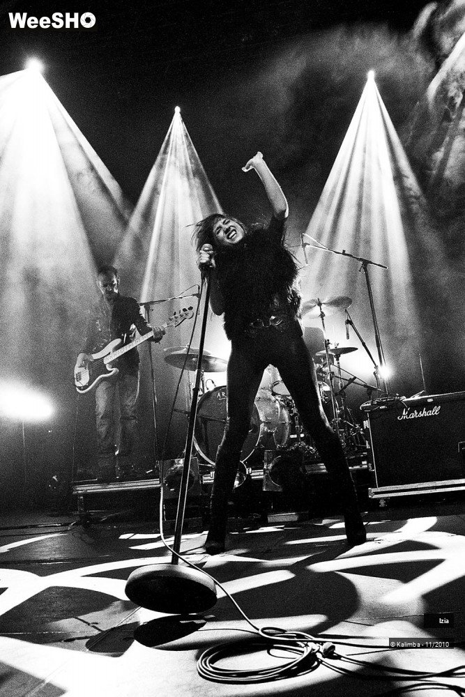 15/33 photos du spectacle Izia