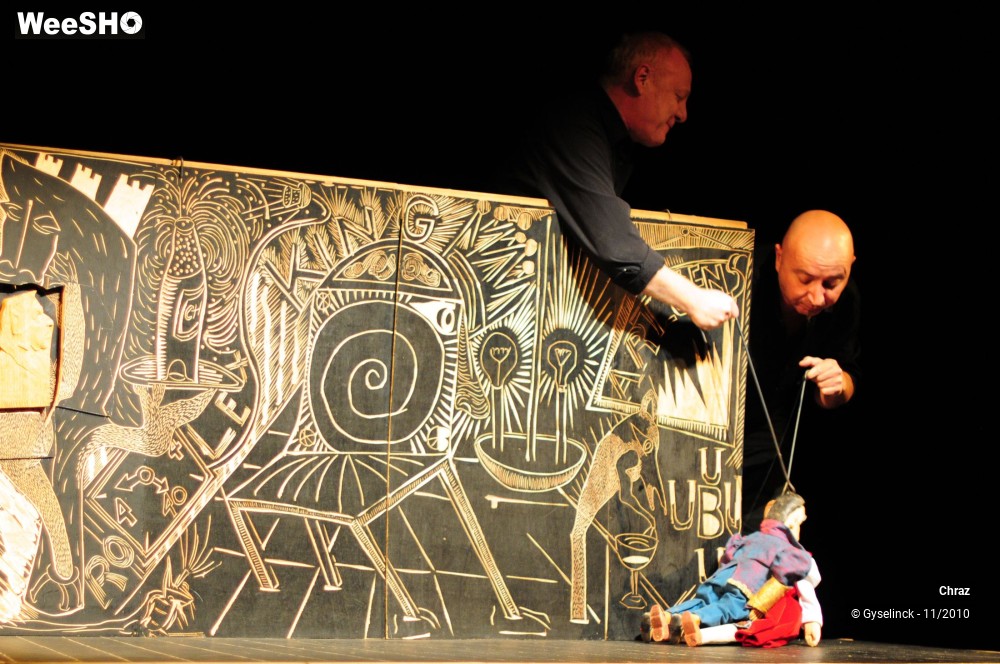 17/18 photos du spectacle Ubu à L'Eysée