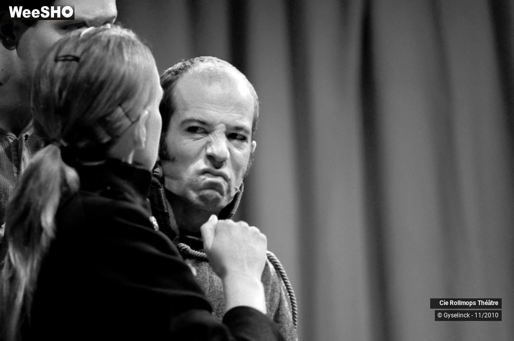 20/27 photos du spectacle Mystero Buffo