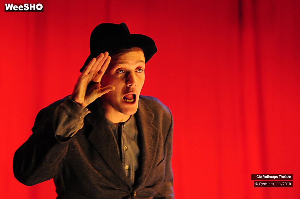 23/27 photos du spectacle Mystero Buffo