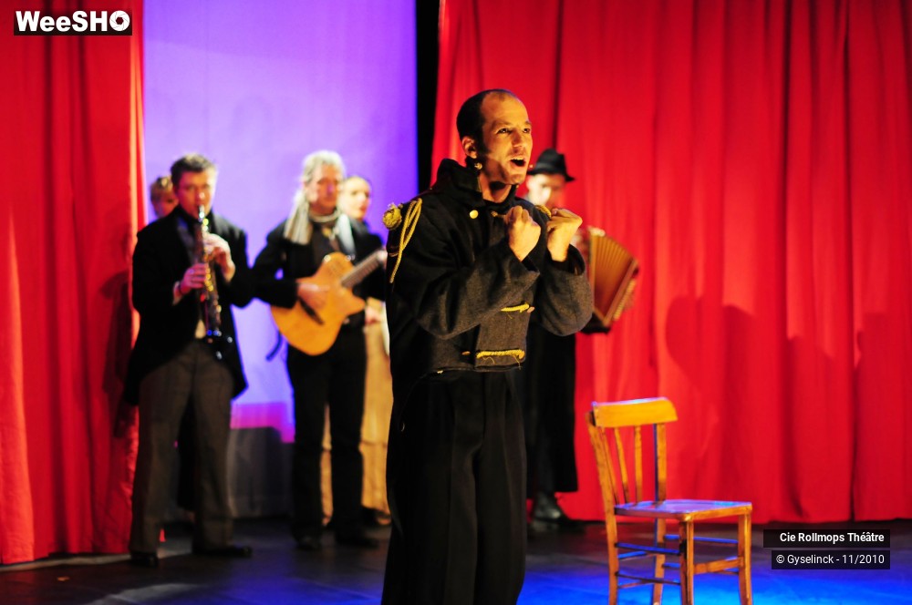 25/27 photos du spectacle Mystero Buffo