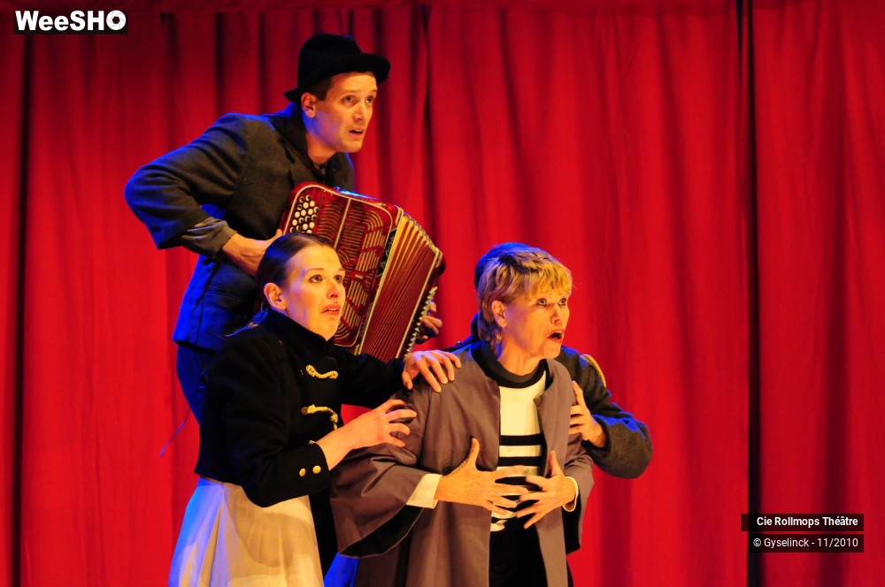 27/27 photos du spectacle Mystero Buffo