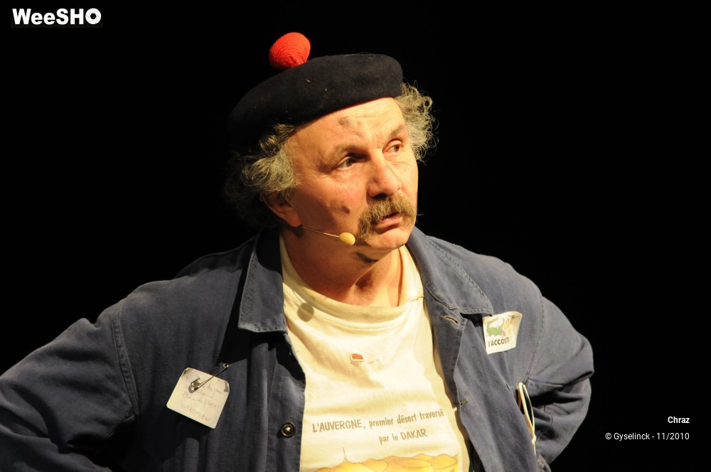 20/23 photos du spectacle 2036, le fond populaire