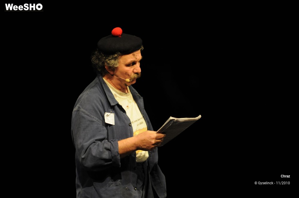 23/23 photos du spectacle 2036, le fond populaire