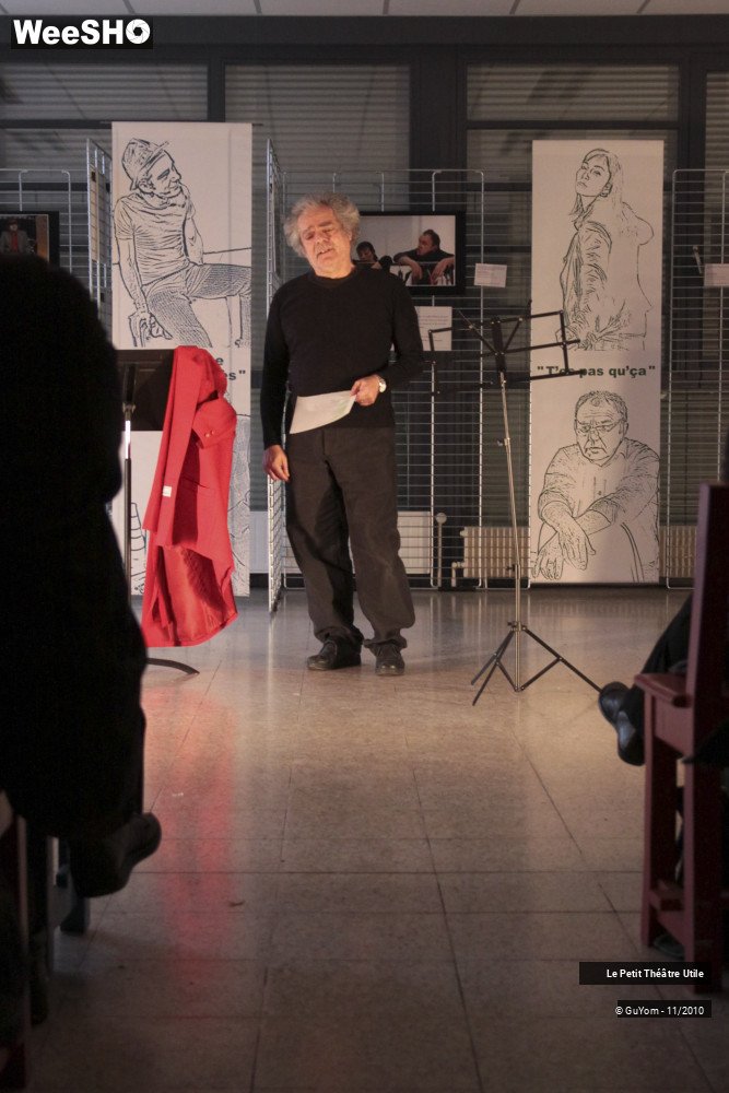2/33 photos du spectacle Le Petit Théâtre Utile