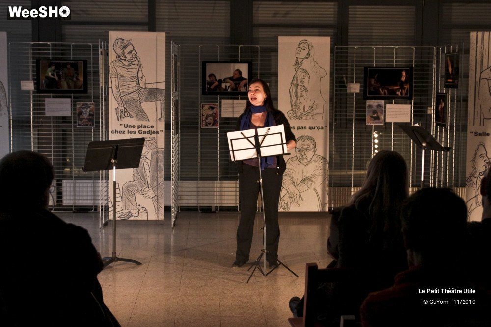 29/33 photos du spectacle Le Petit Théâtre Utile
