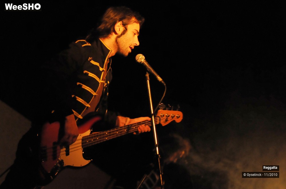 8/16 photos du spectacle Reggatta (Cover The Police)