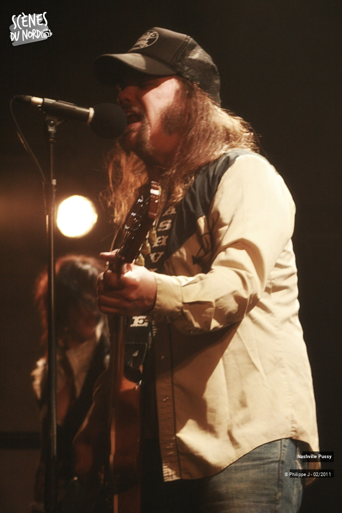 6/8 photos du spectacle Nashville Pussy