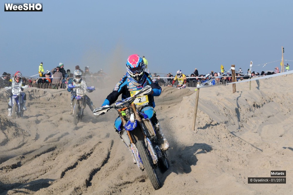 44/44 photos du spectacle Enduropale 2011