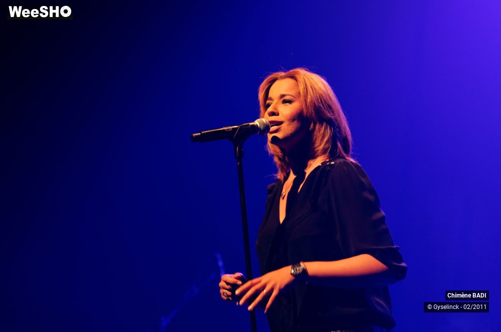 28/33 photos du spectacle Chimène BADI