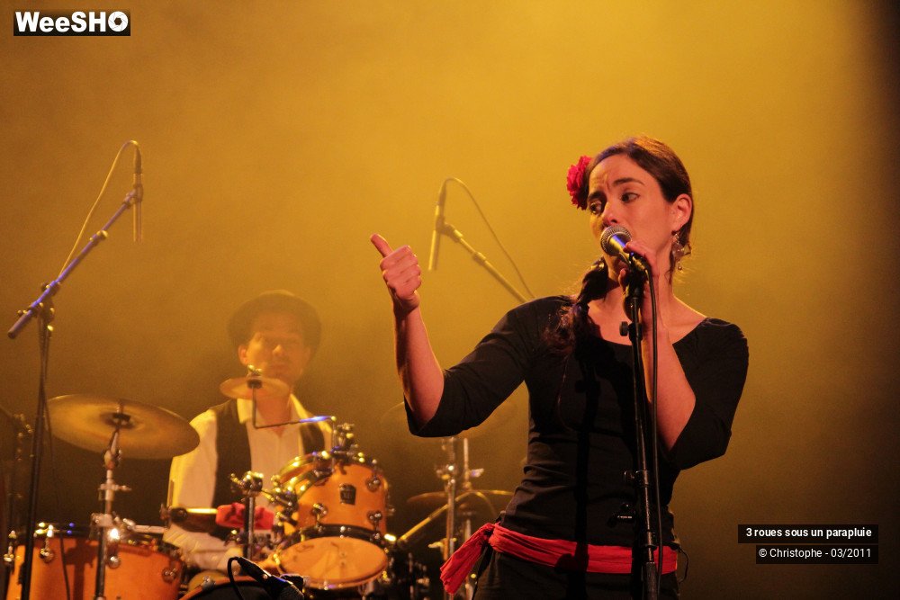 13/31 photos du spectacle 3 roues sous un parapluie