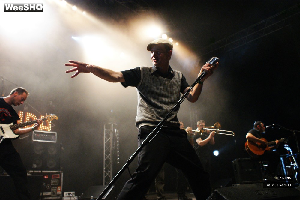 45/50 photos du spectacle La Ruda