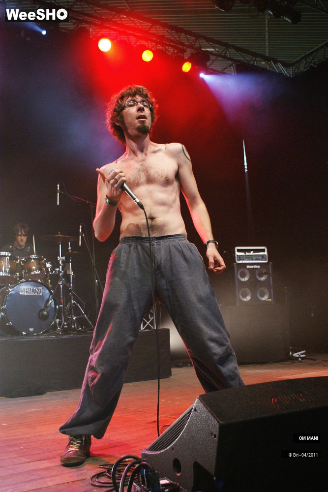 8/18 photos du spectacle OM MANI