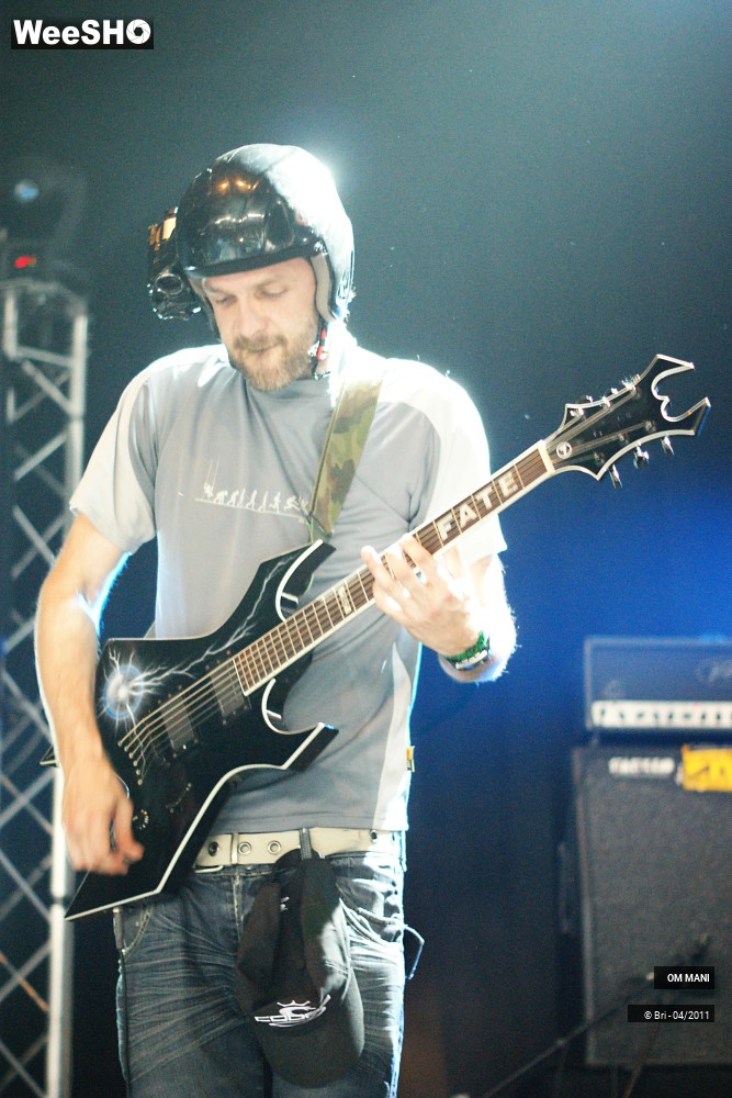 16/18 photos du spectacle OM MANI