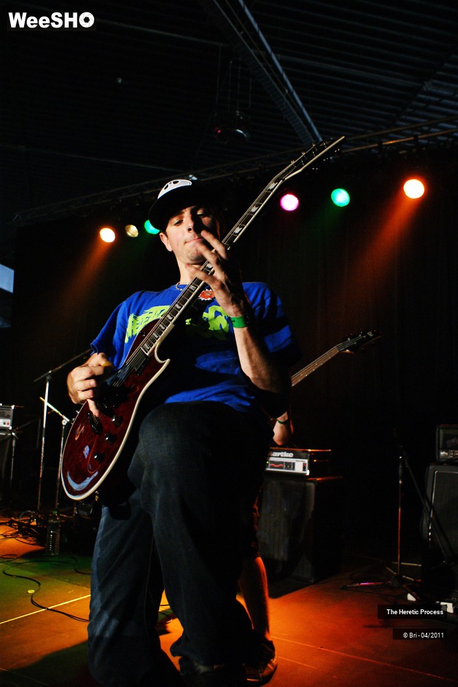 20/24 photos du spectacle The Heretic Process