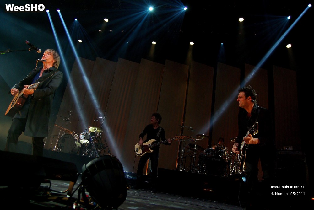 8/39 photos du spectacle Jean-Louis AUBERT